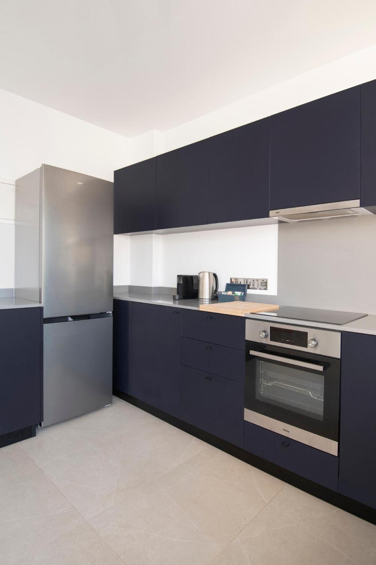 לרנקה Amazing Two Bedroom Apartment מראה חיצוני תמונה